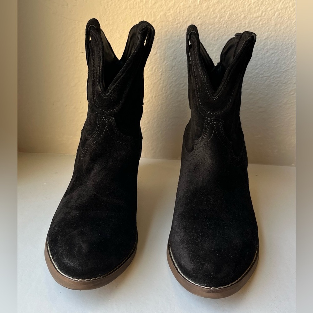 Dingo Tumbleweed Roper Round Toe Ankle Boot - Style DI 561